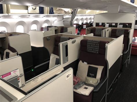 2-3-2 business class|Japan Airlines business class review: Tokyo to .